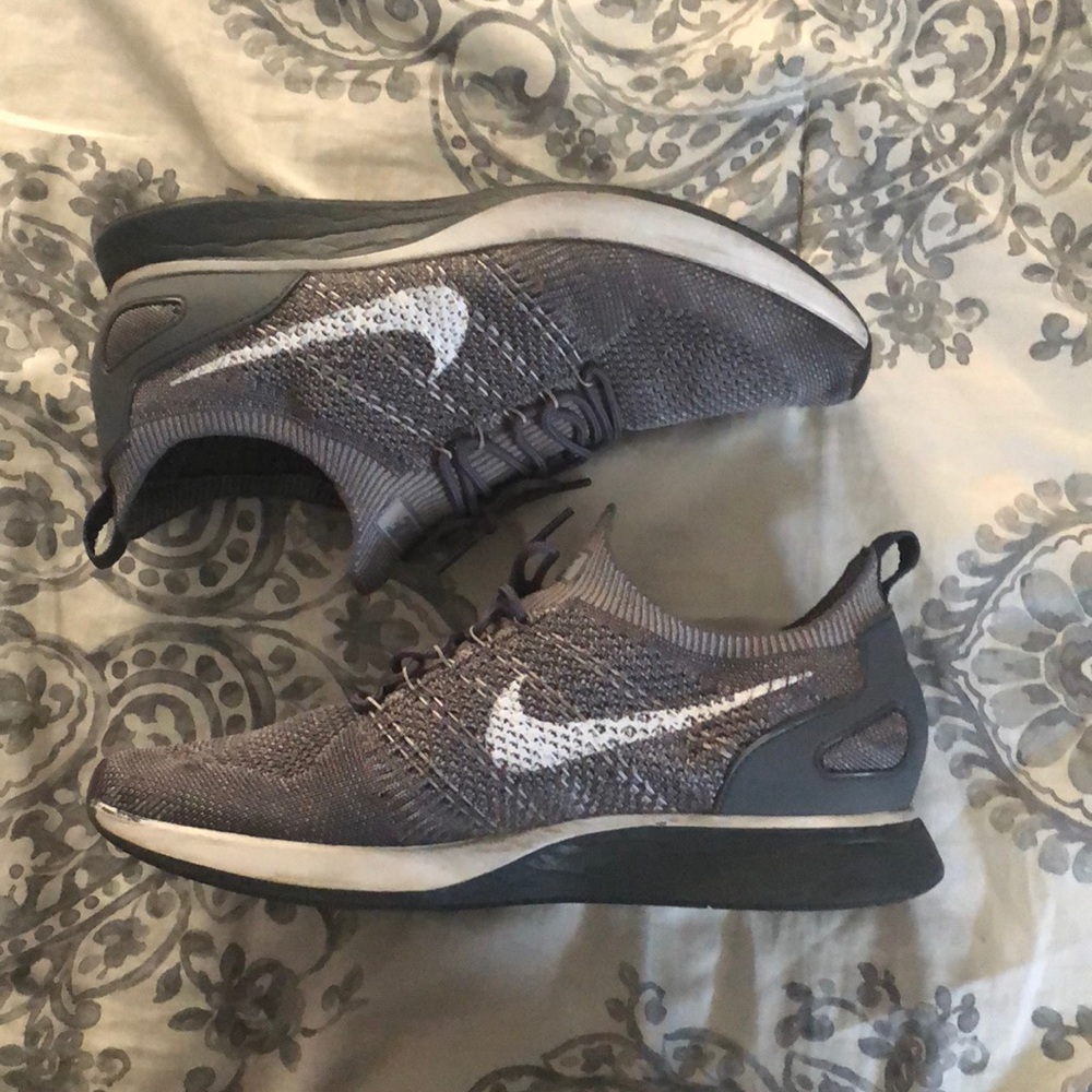 Nike Flyknit sneakers: Size 10